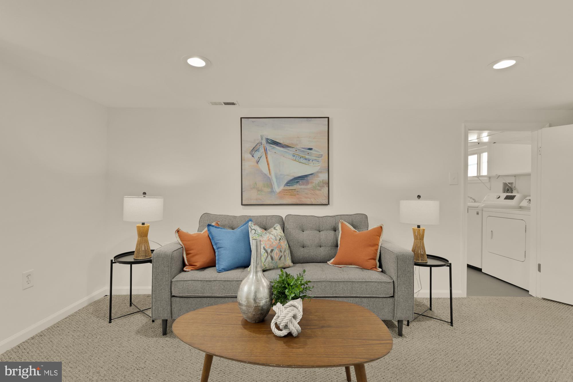 2425 PERRY STREET NE