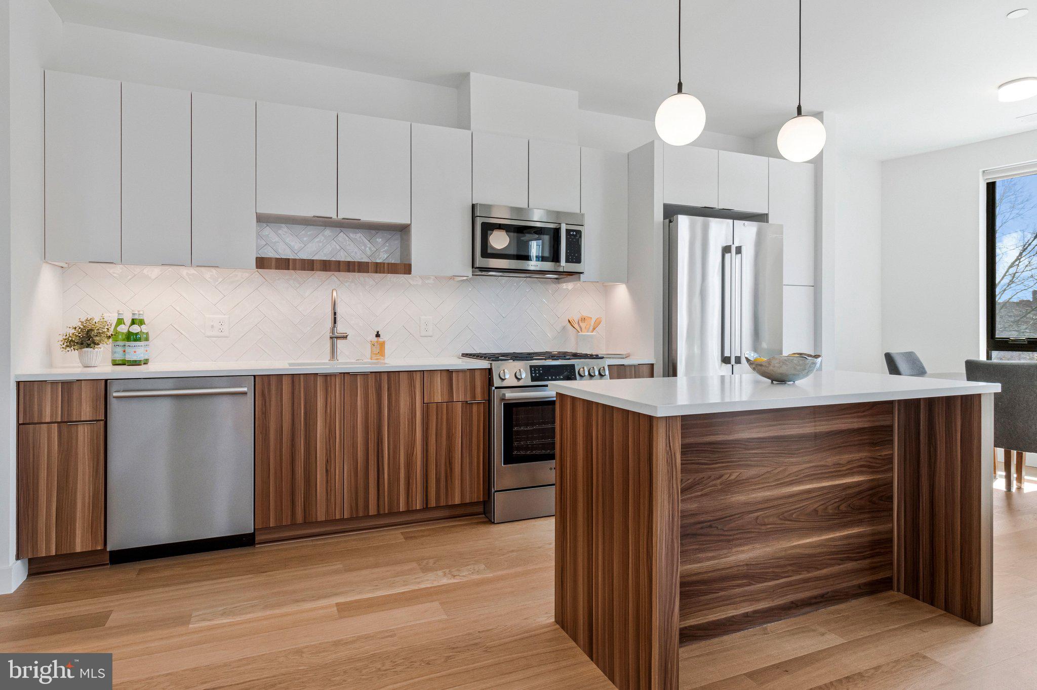 7175 12TH STREET NW 302