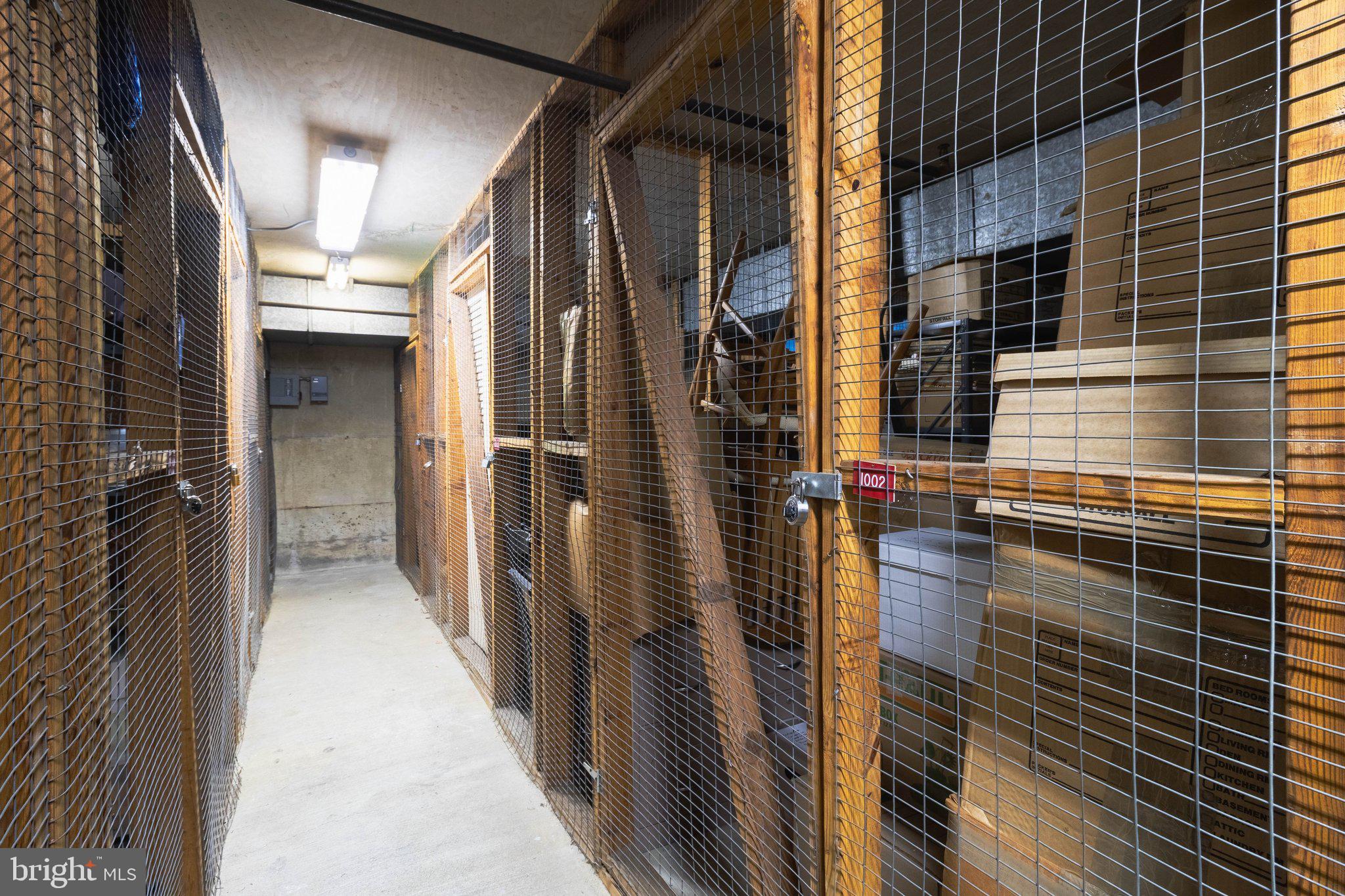 800 25TH STREET NW 1002