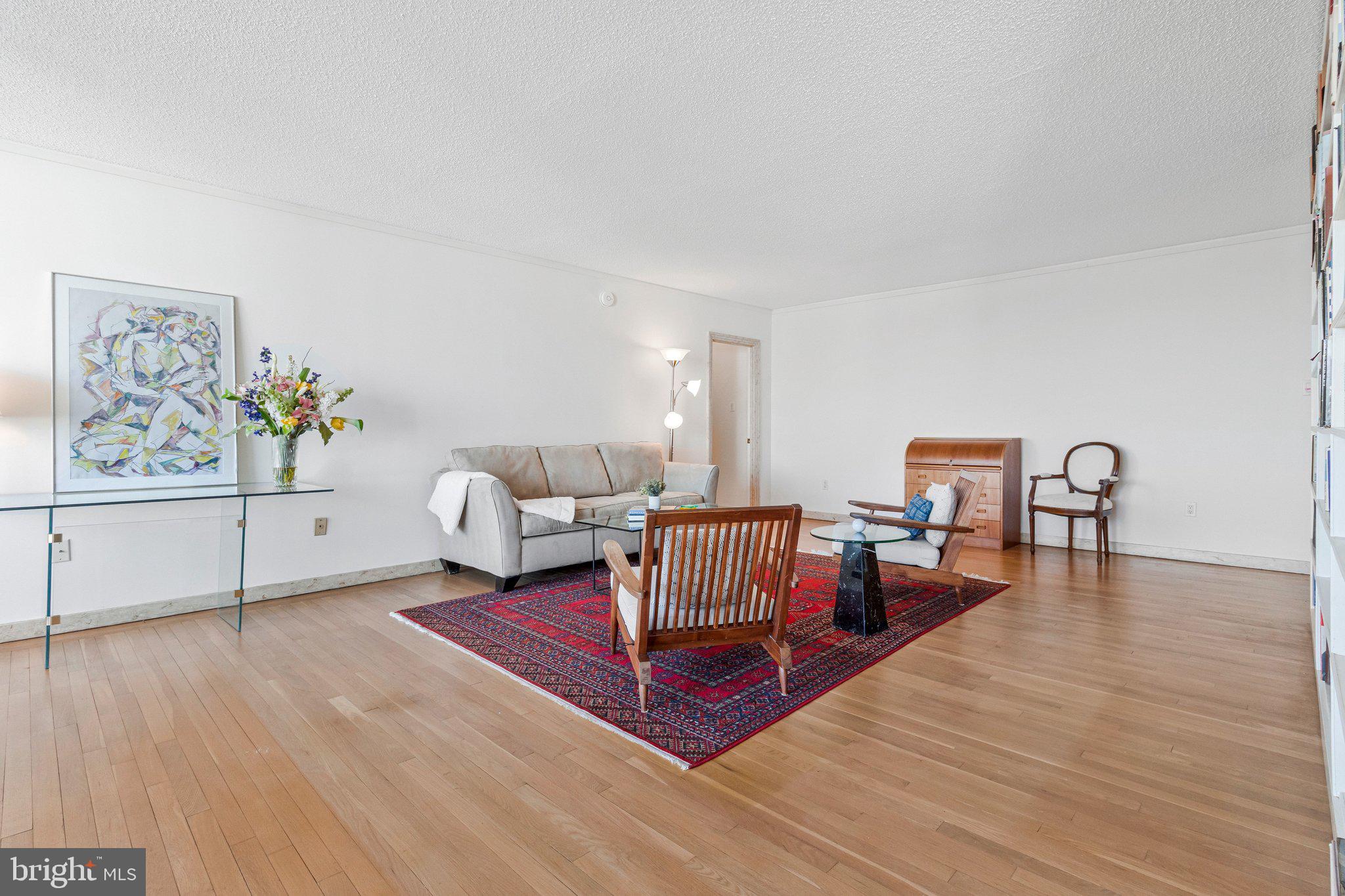 800 25TH STREET NW 1002