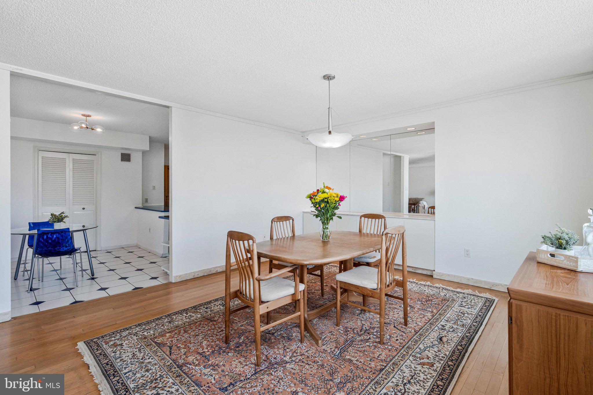 800 25TH STREET NW 1002