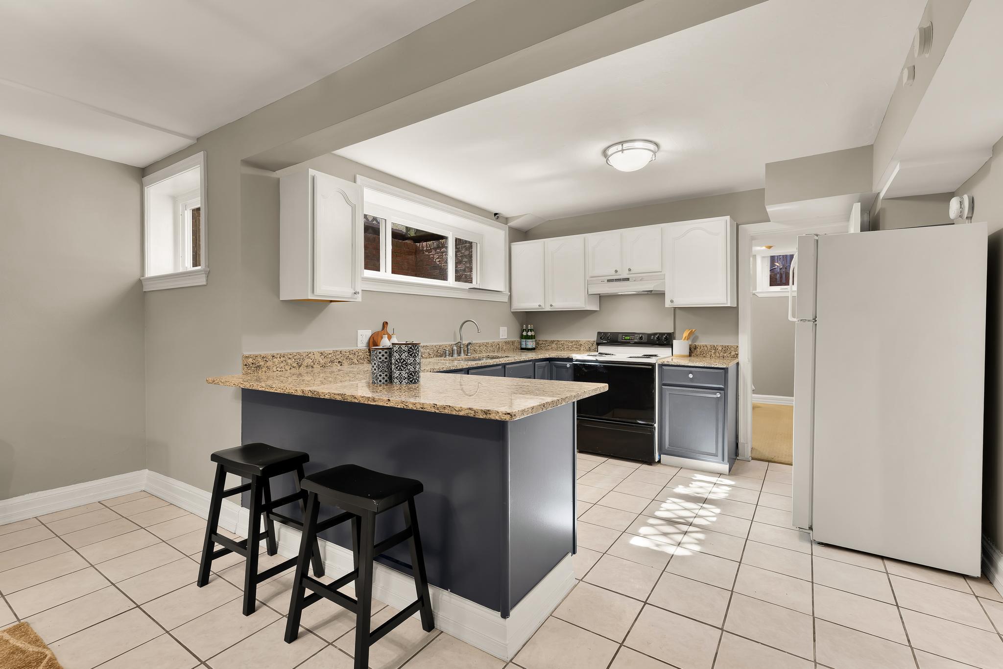 4335 BLAGDEN AVENUE NW