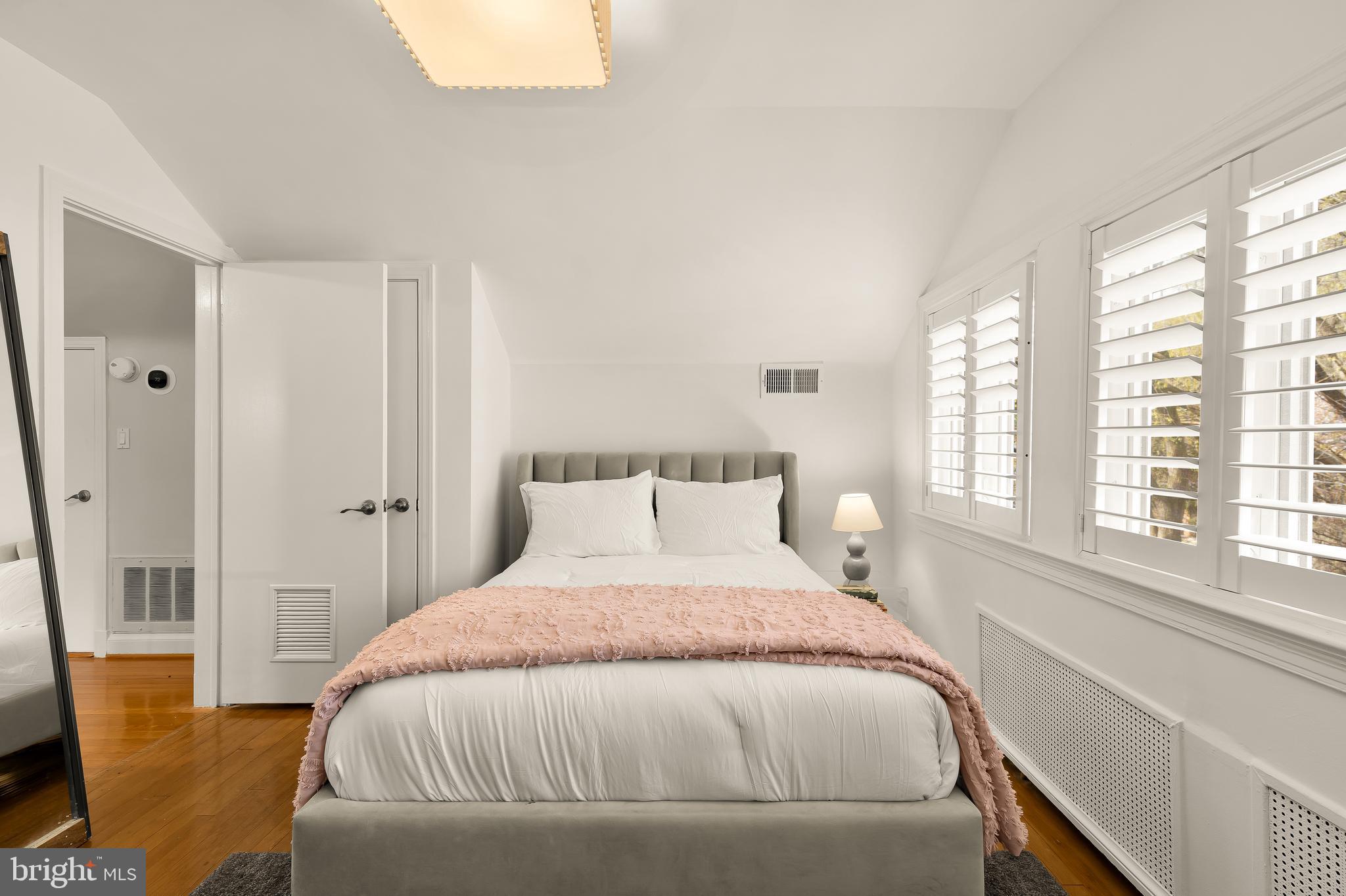 4335 BLAGDEN AVENUE NW