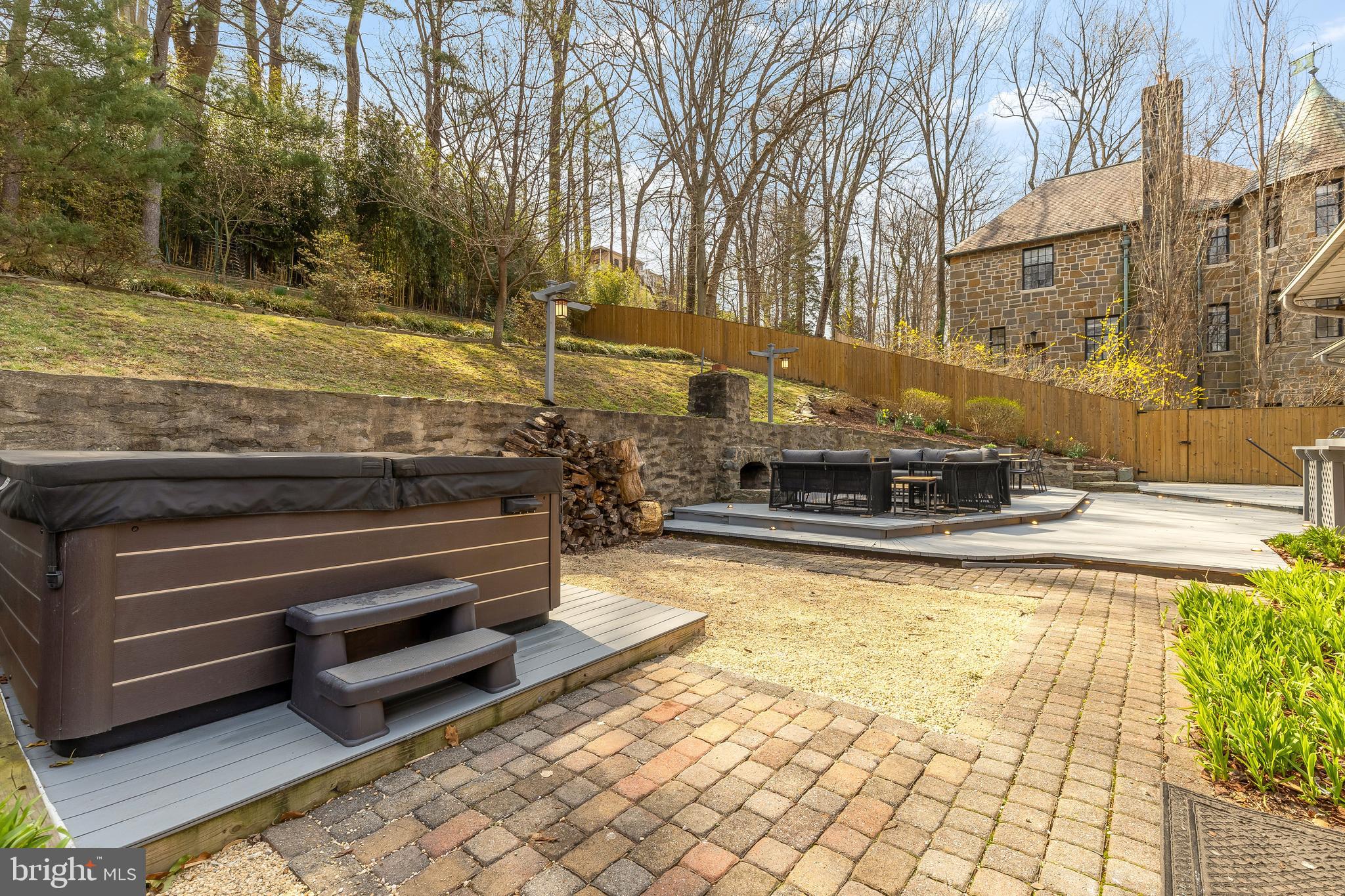 4335 BLAGDEN AVENUE NW