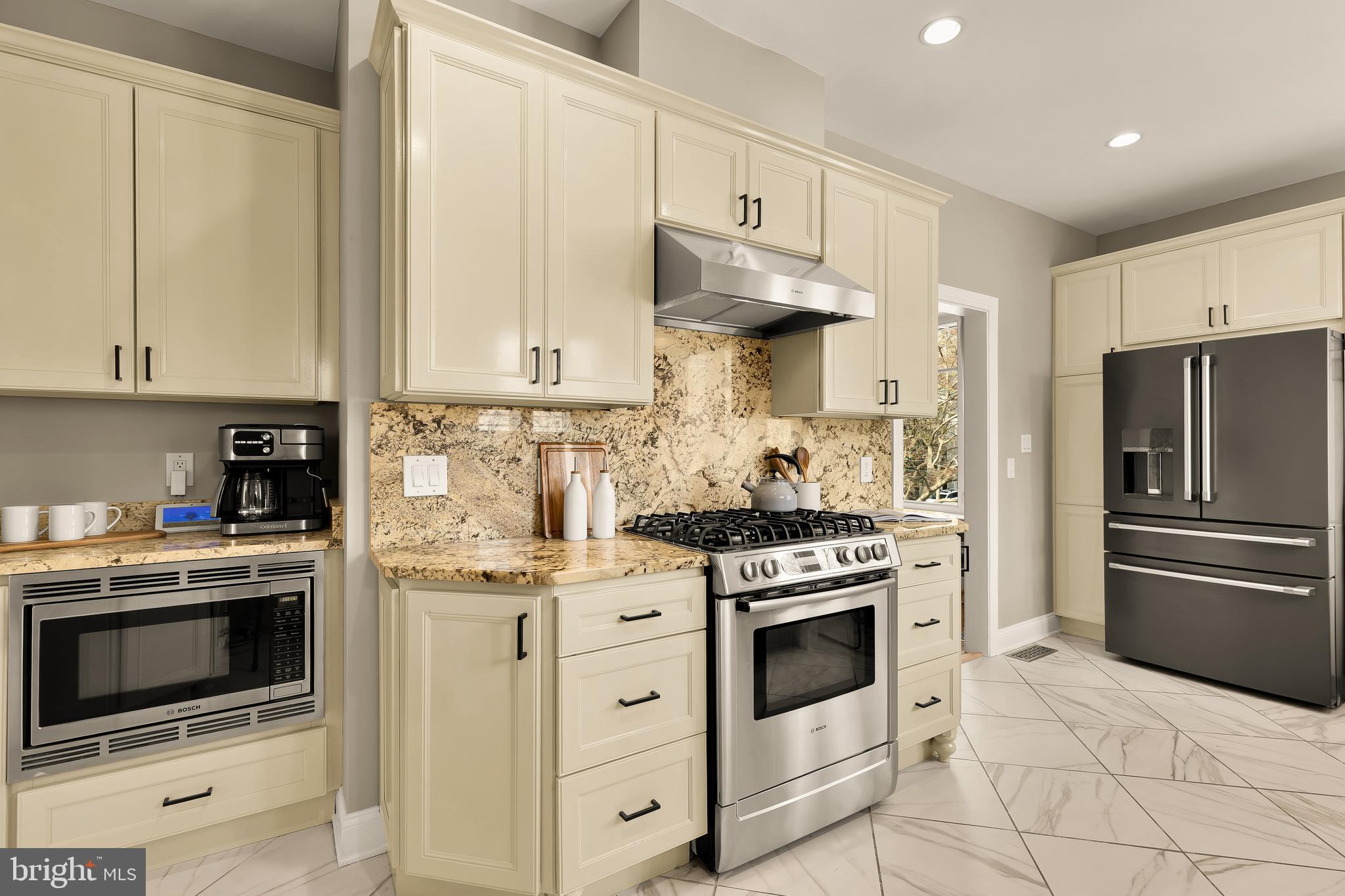 4335 BLAGDEN AVENUE NW