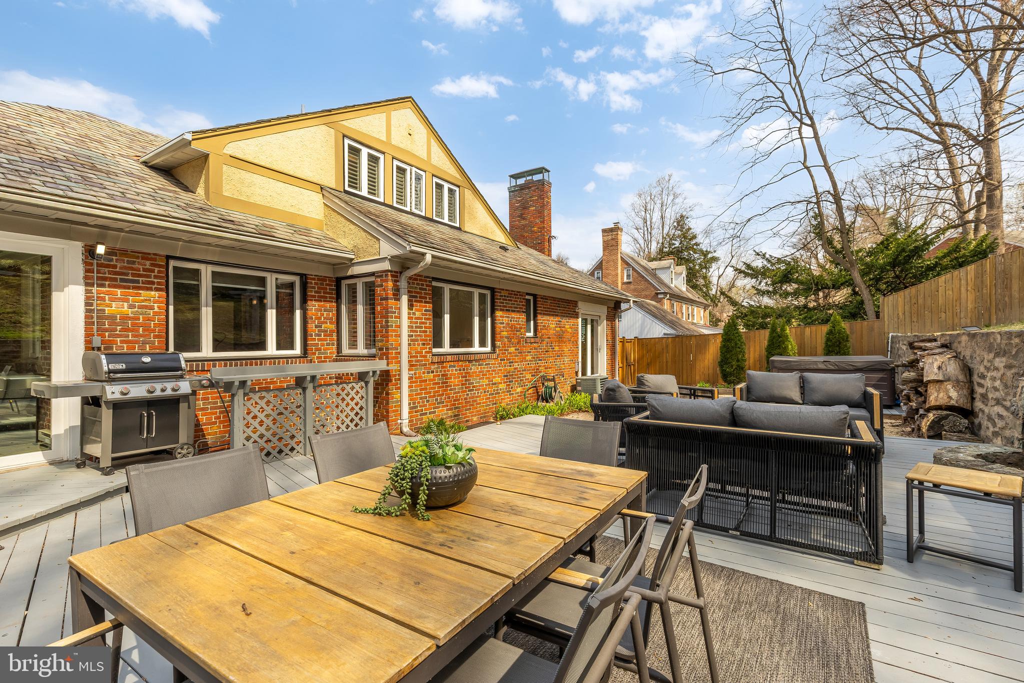 4335 BLAGDEN AVENUE NW