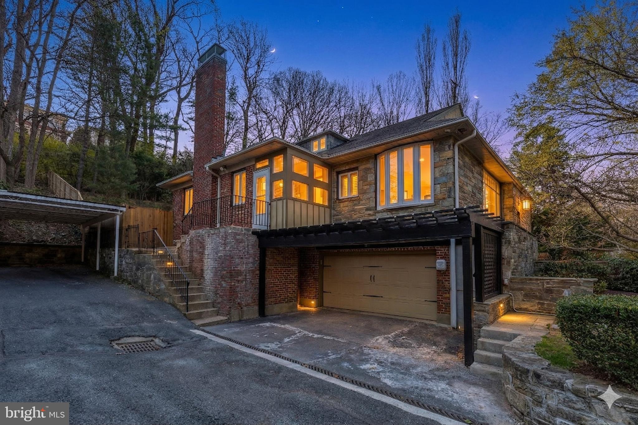 4335 BLAGDEN AVENUE NW