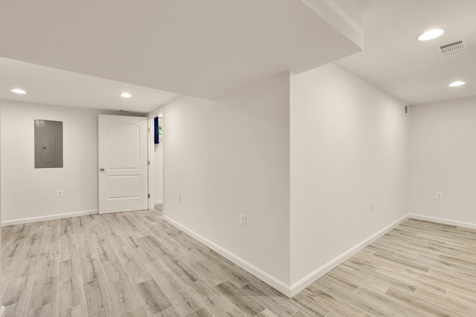 1219 FLORAL STREET NW