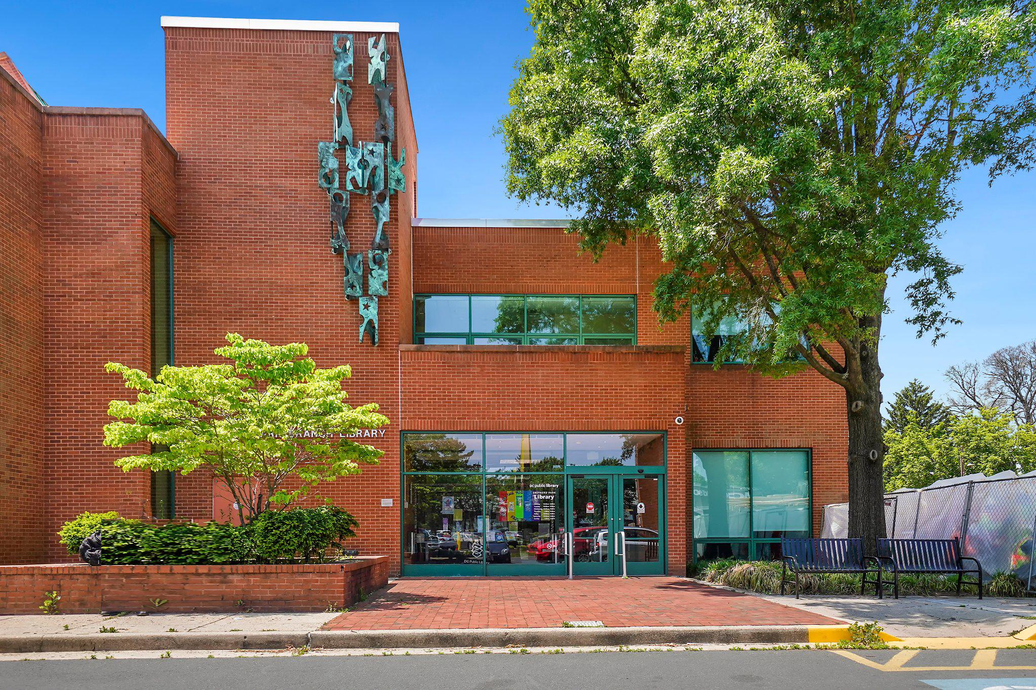 1219 FLORAL STREET NW