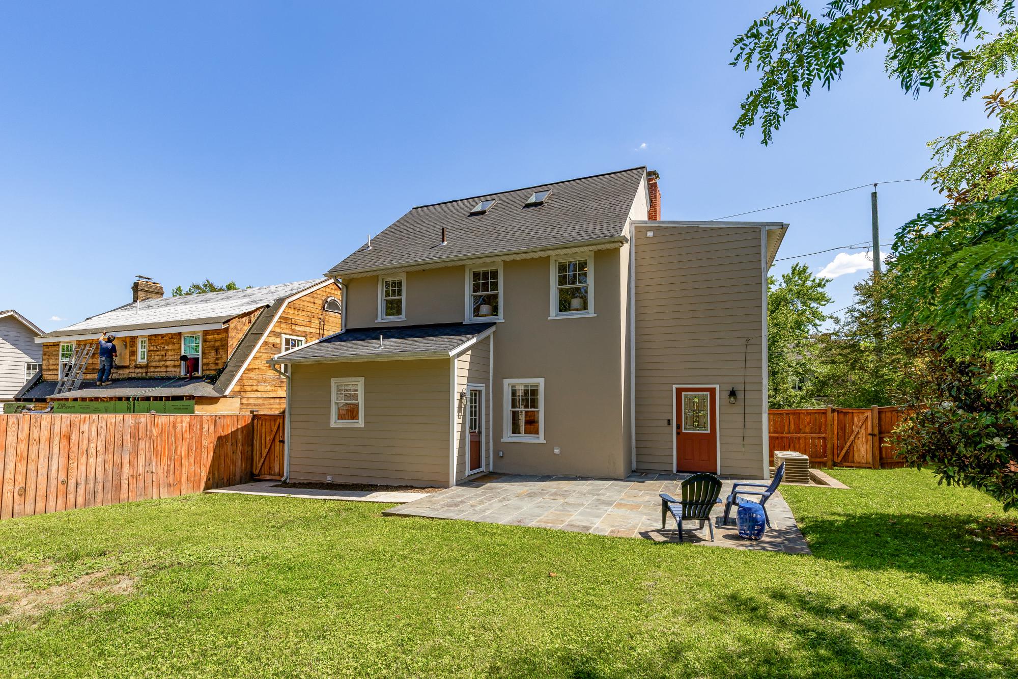 1219 FLORAL STREET NW