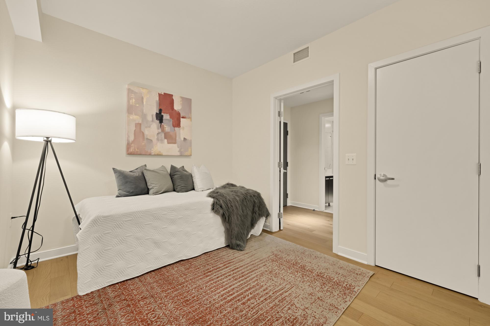 1010 MASSACHUSETTS AVENUE NW 207