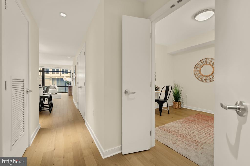 1010 MASSACHUSETTS AVENUE NW 207