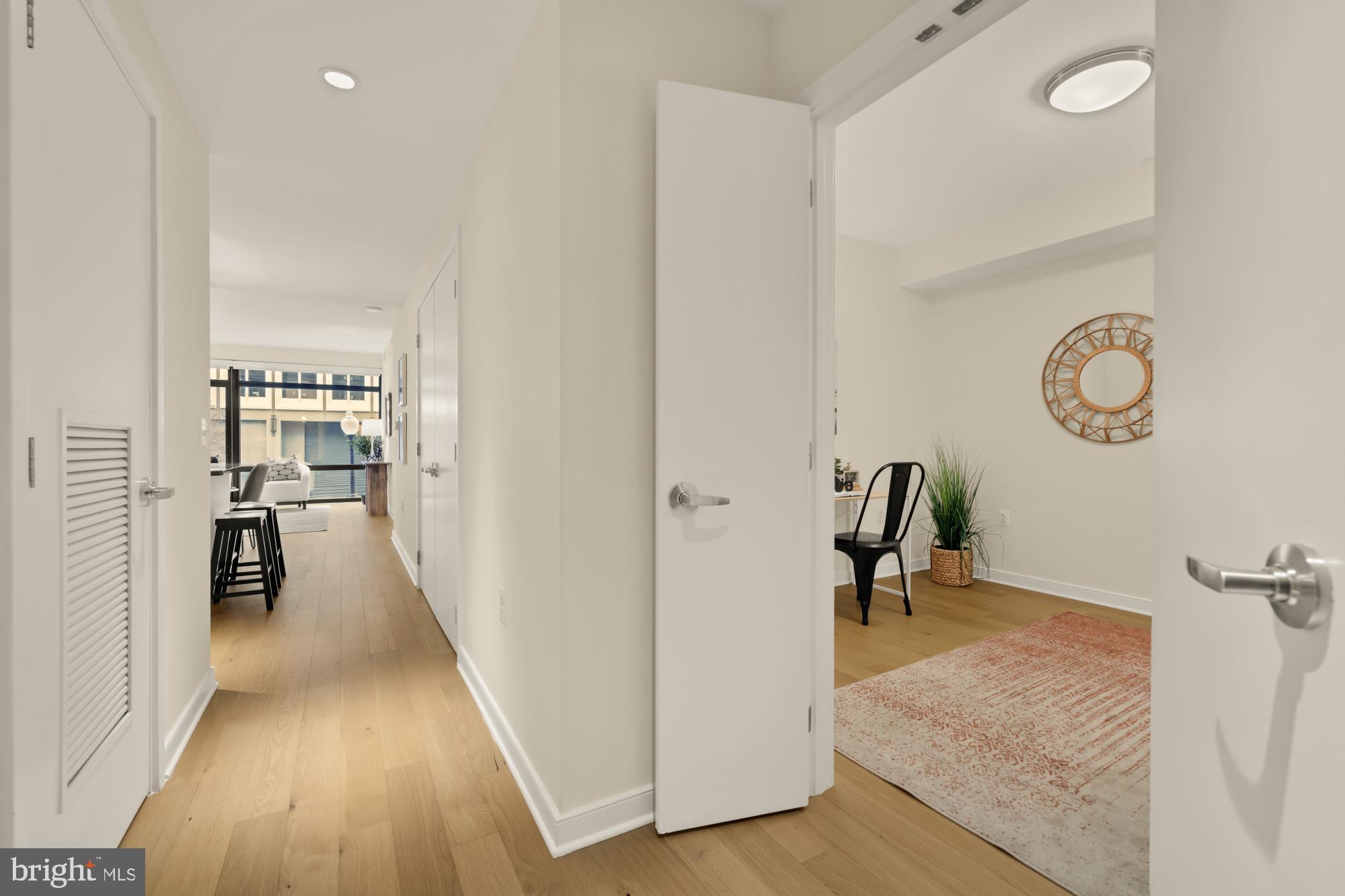 1010 MASSACHUSETTS AVENUE NW 207