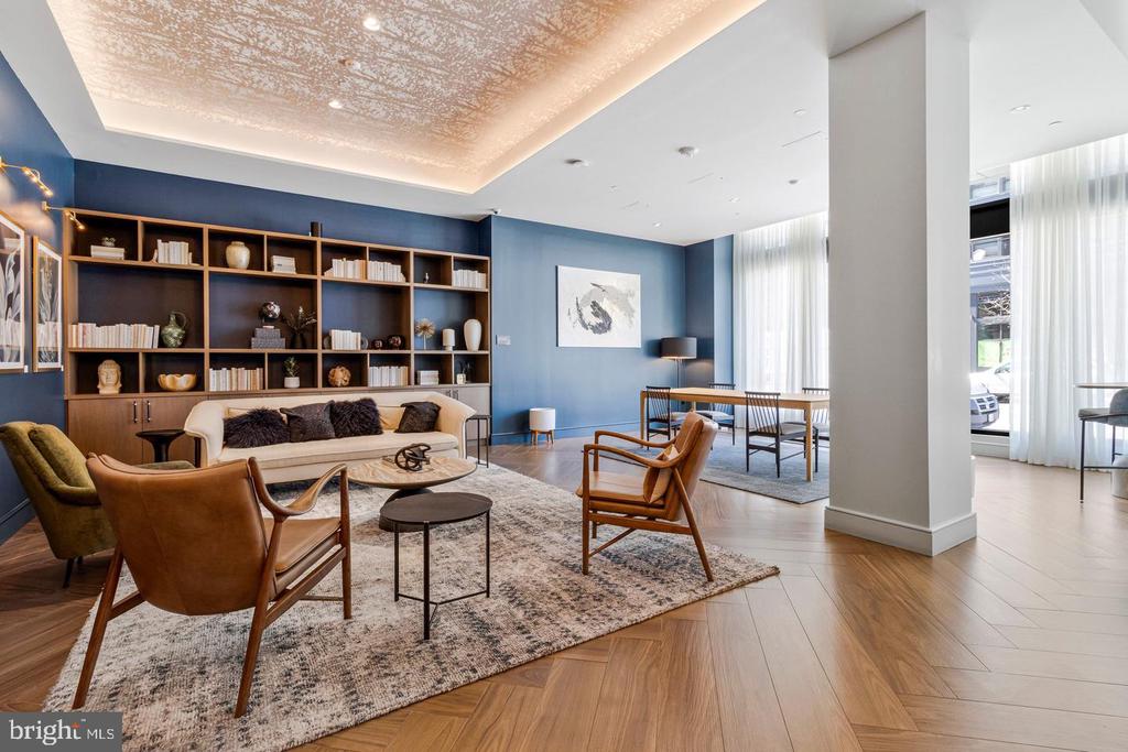 7175 12TH STREET NW Unit: 302