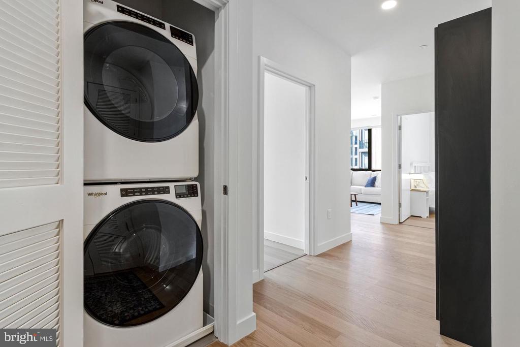 7175 12TH STREET NW Unit: 302