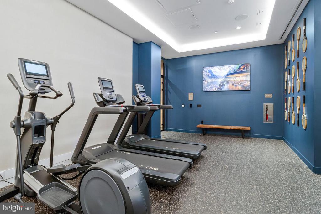 7175 12TH STREET NW Unit: 302