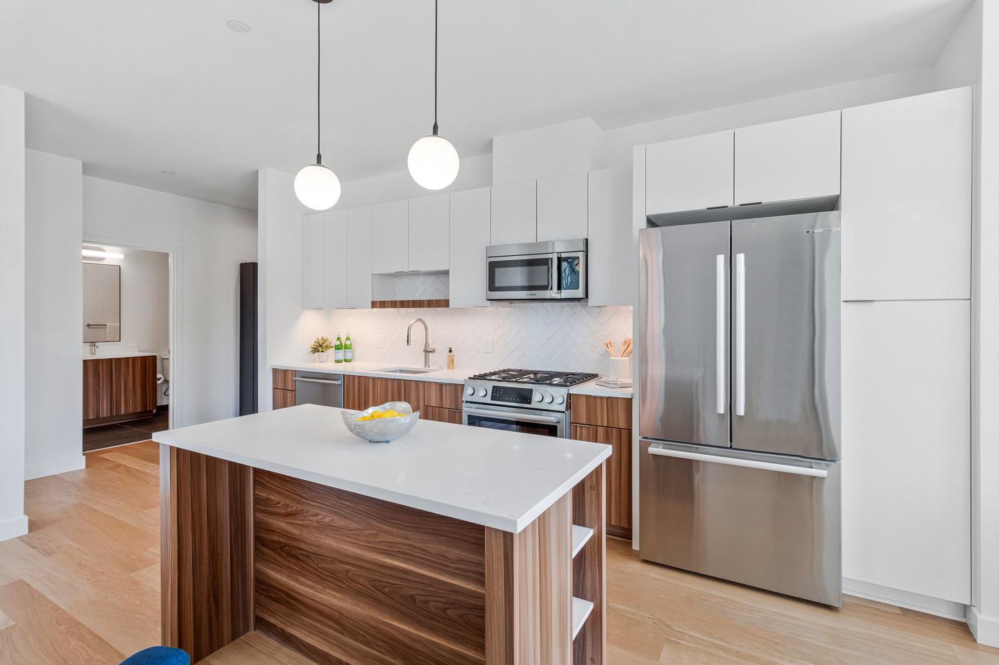 7175 12TH STREET NW Unit: 302