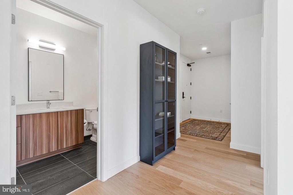 7175 12TH STREET NW Unit: 302