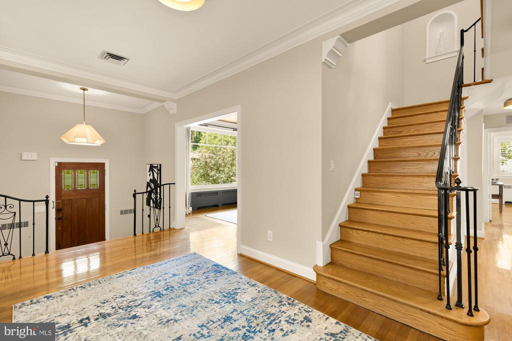4335 BLAGDEN AVENUE NW