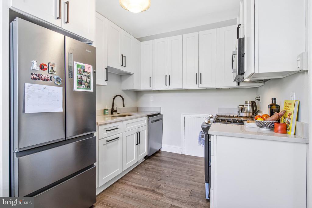 2527 Q STREET NW Unit: 110
