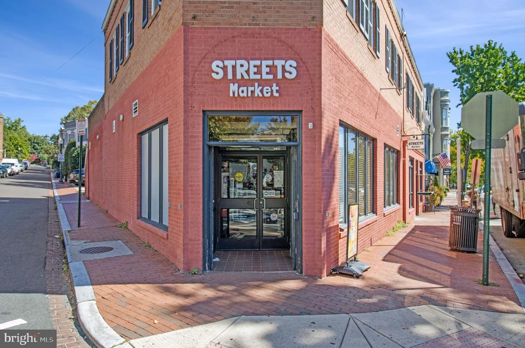 2527 Q STREET NW Unit: 110