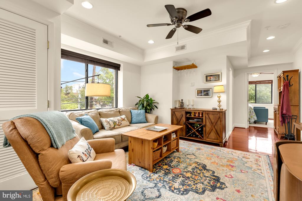 5754 COLORADO AVENUE NW Unit: 202