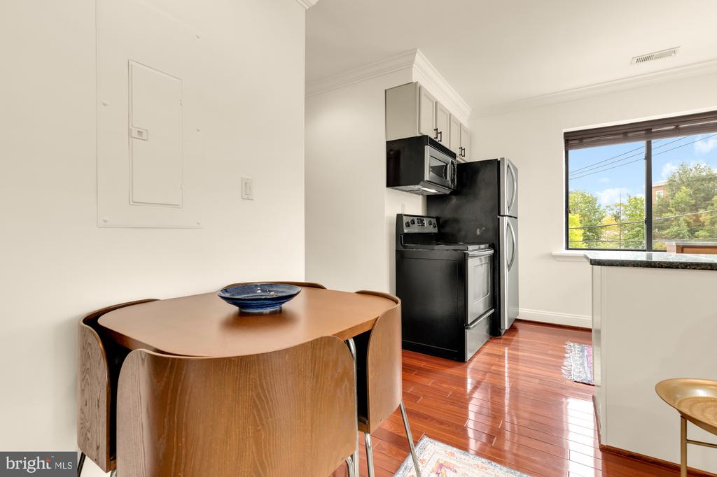5754 COLORADO AVENUE NW Unit: 202