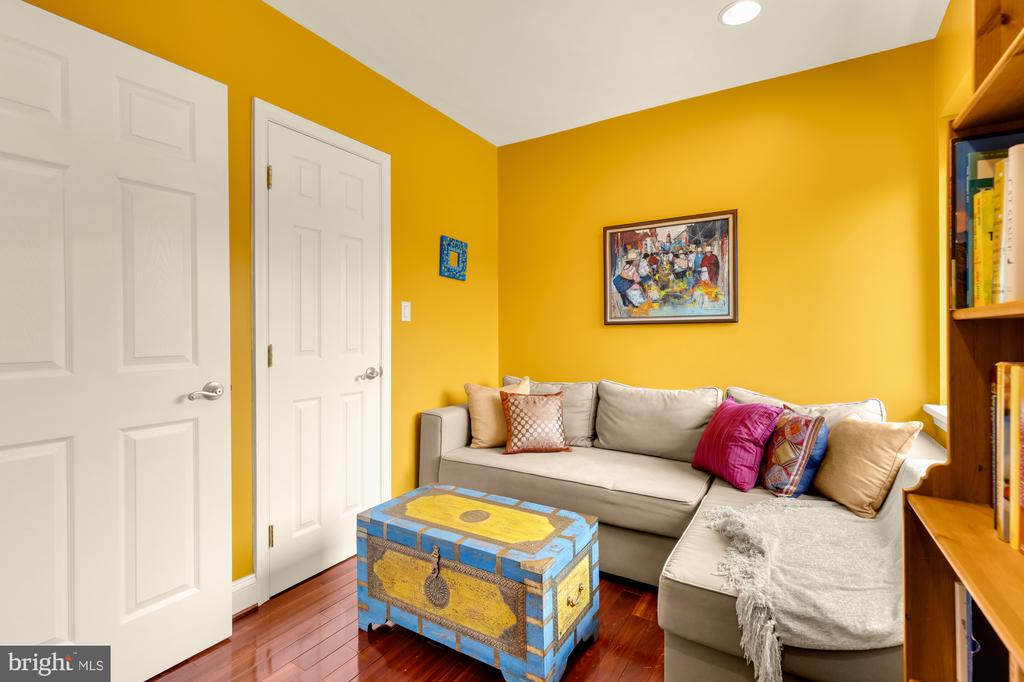 5754 COLORADO AVENUE NW Unit: 202
