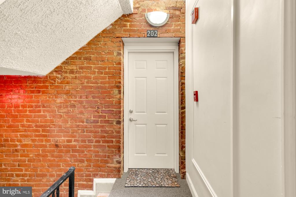 5754 COLORADO AVENUE NW Unit: 202