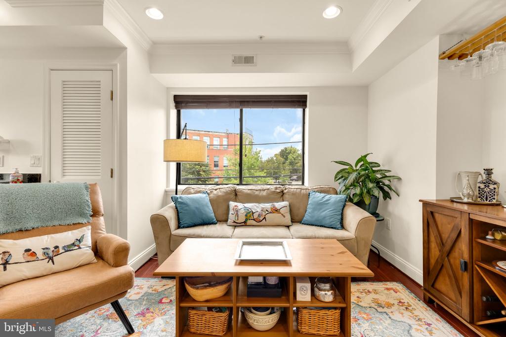 5754 COLORADO AVENUE NW Unit: 202