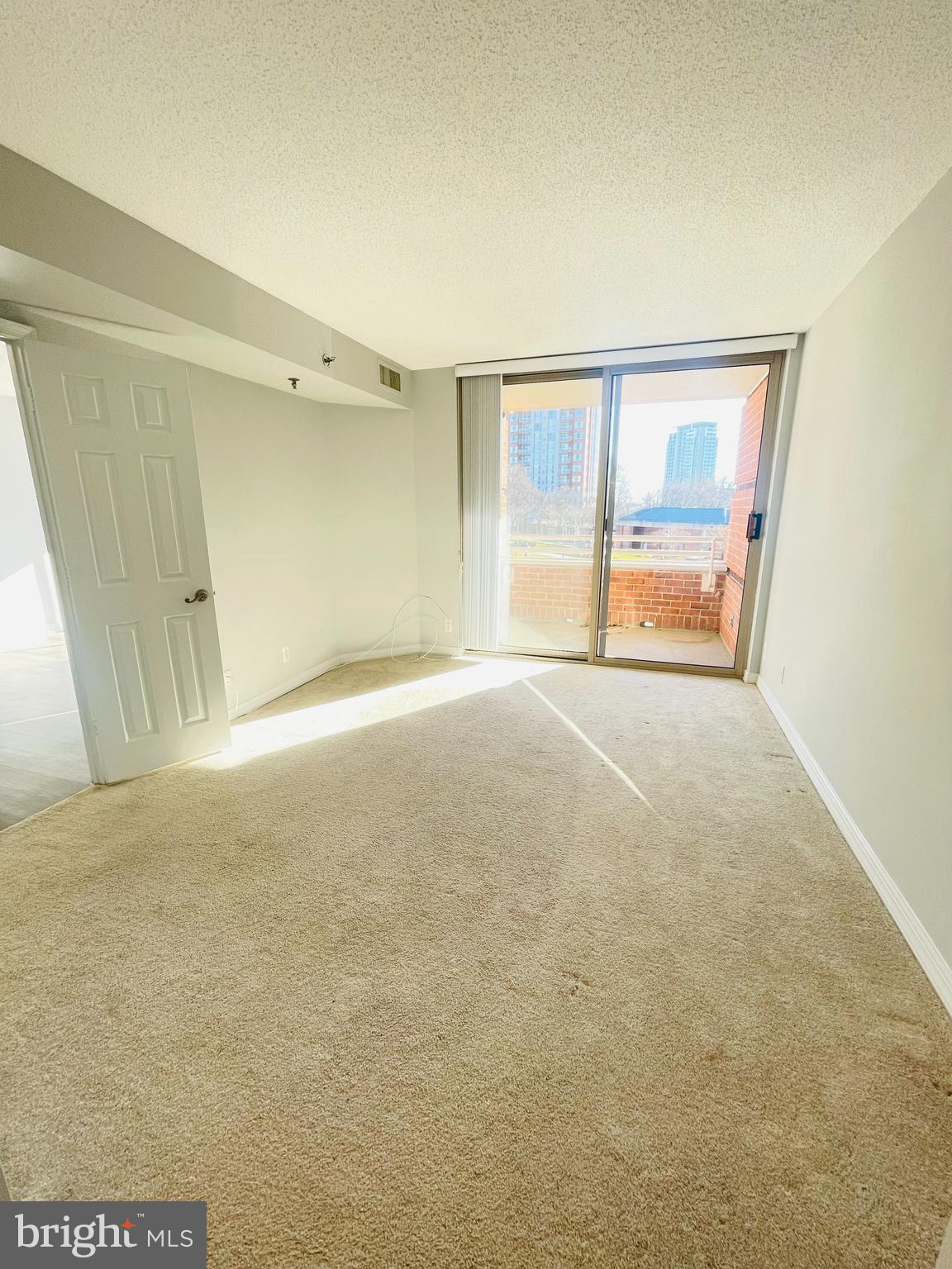 5809 Nicholson Ln #314