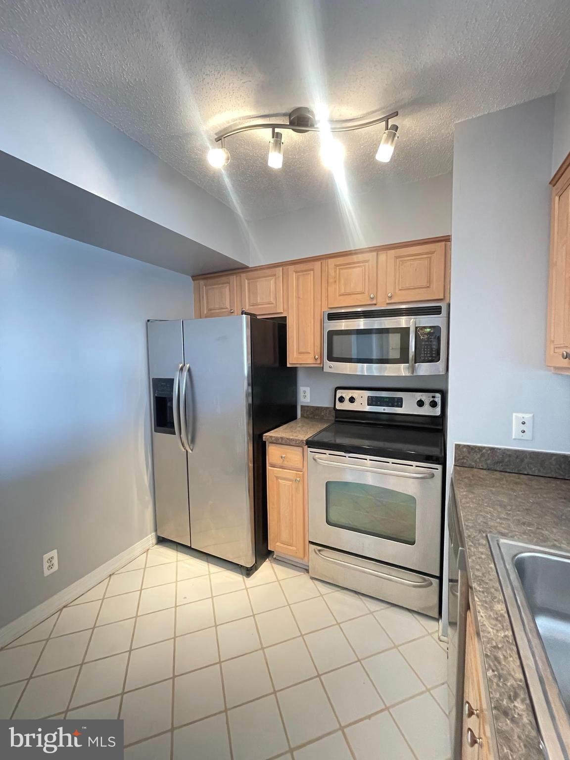 5809 Nicholson Ln #314