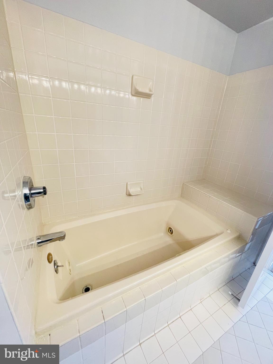 5809 Nicholson Ln #314