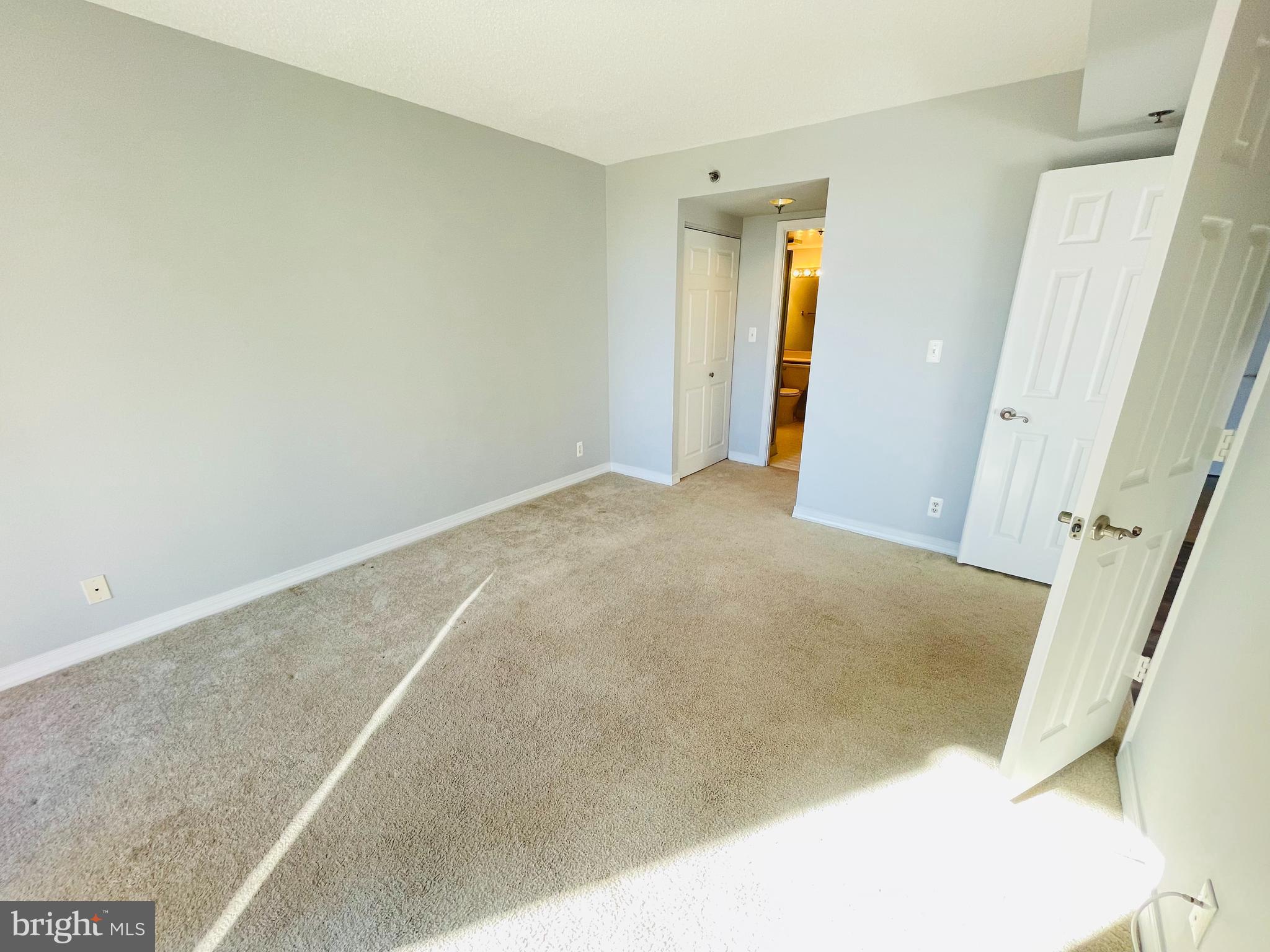 5809 Nicholson Ln #314