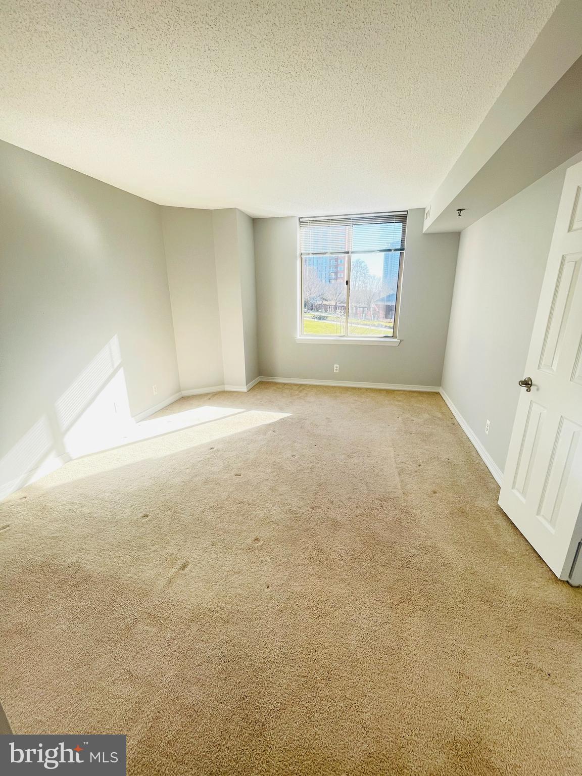 5809 Nicholson Ln #314