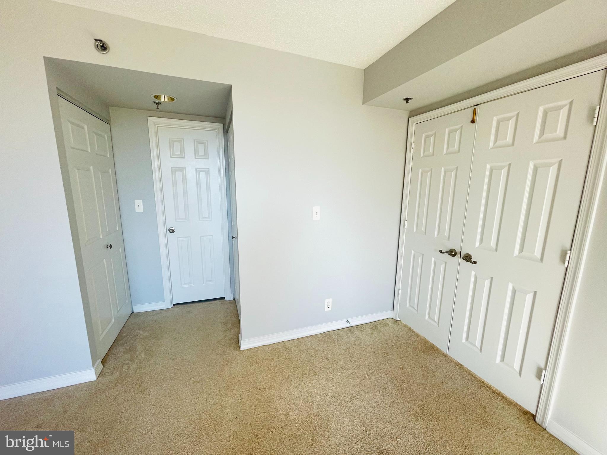 5809 Nicholson Ln #314