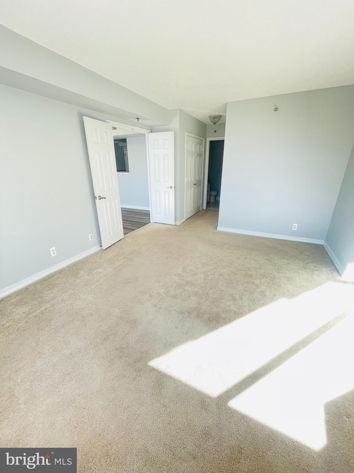 5809 Nicholson Ln #314