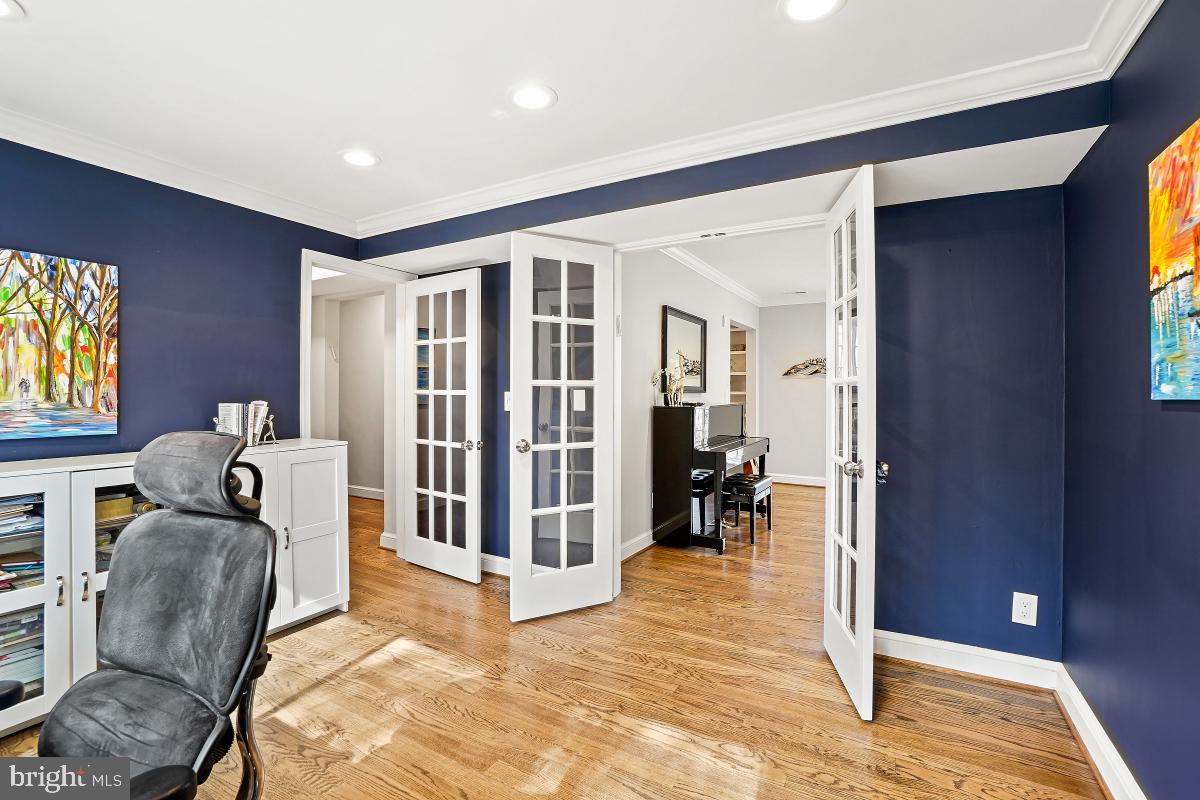 12211 Remington Dr