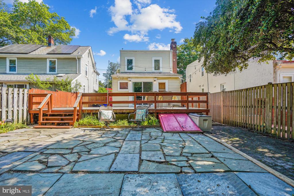 626 Ritchie Ave