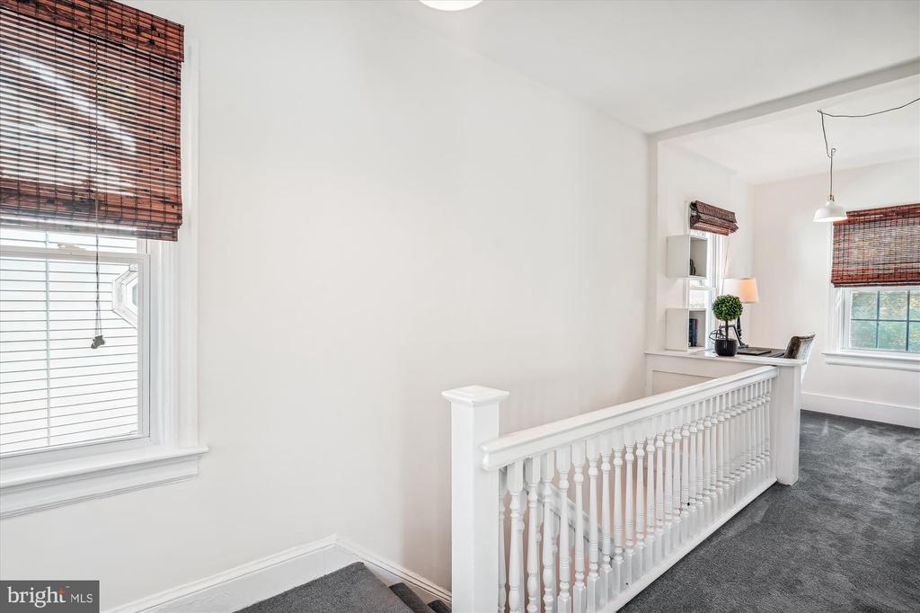 626 Ritchie Ave