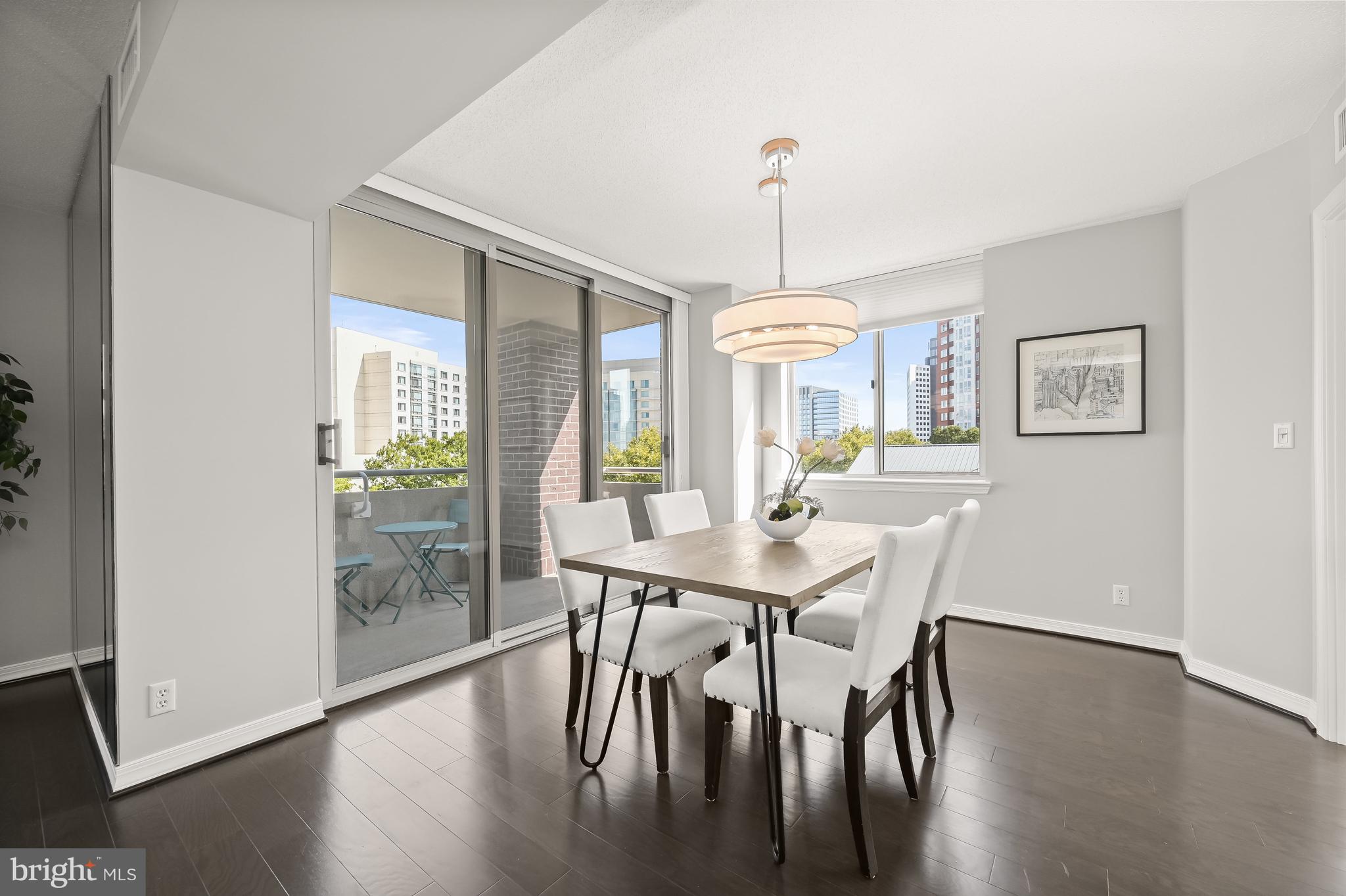 5809 Nicholson Ln #416