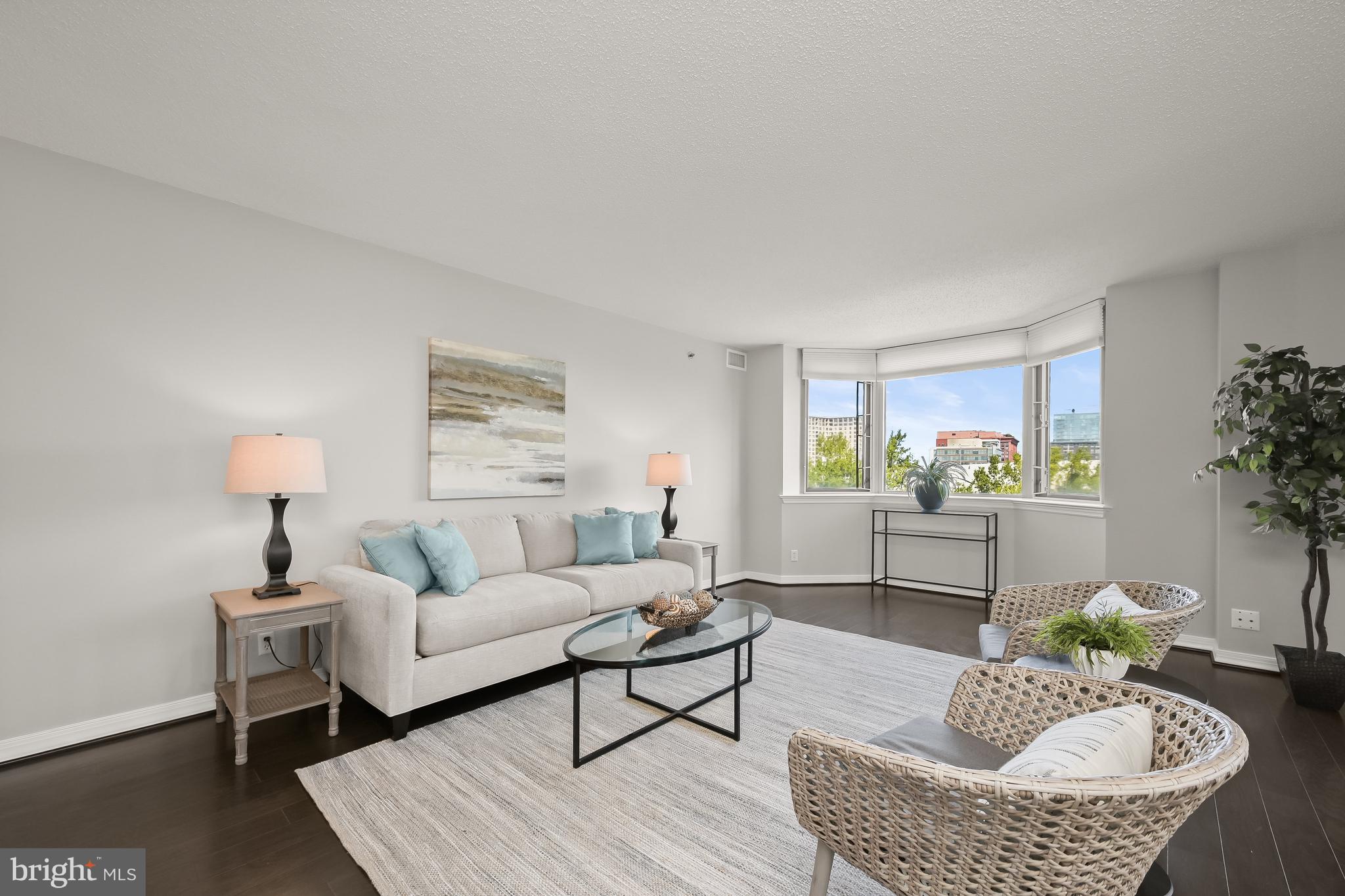 5809 Nicholson Ln #416