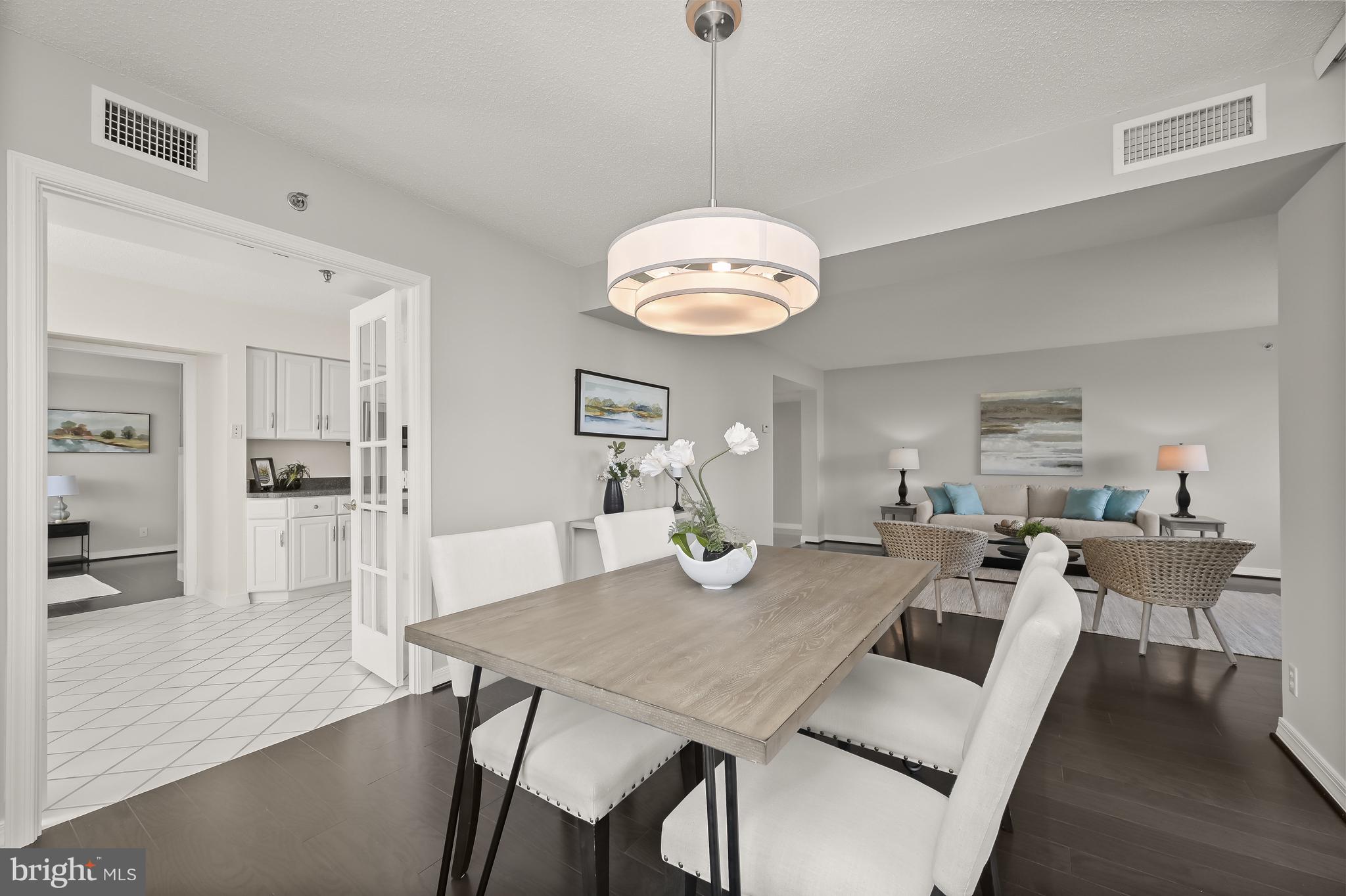 5809 Nicholson Ln #416