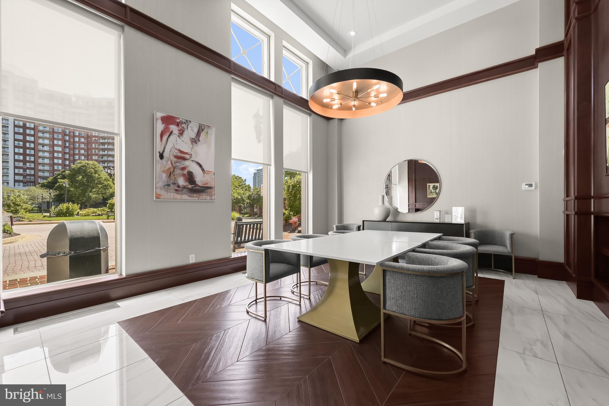 5809 Nicholson Ln #416