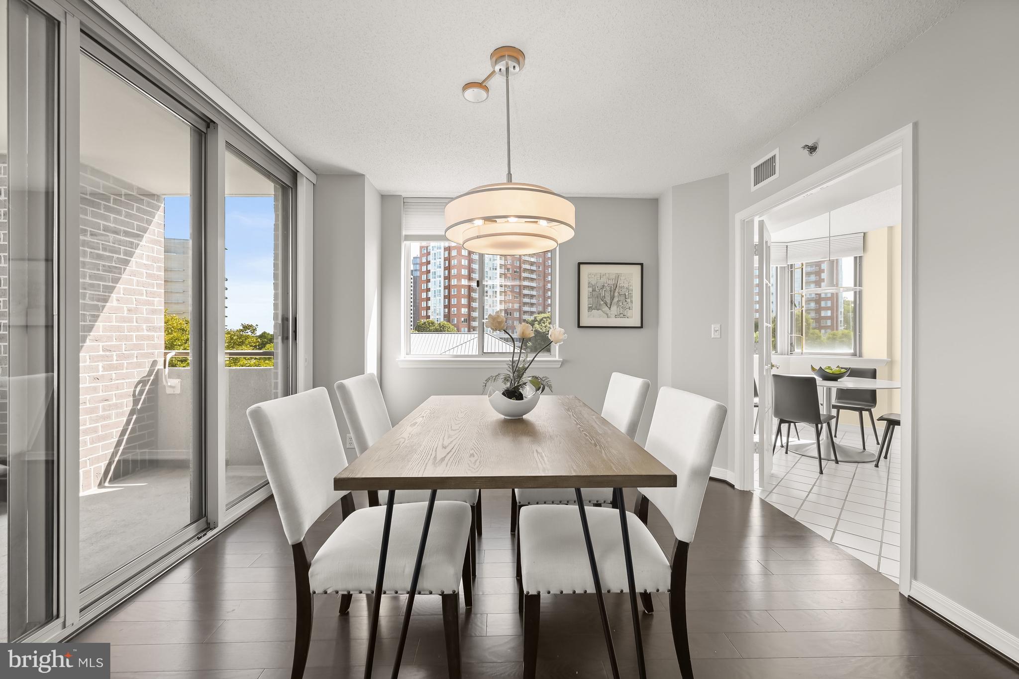 5809 Nicholson Ln #416