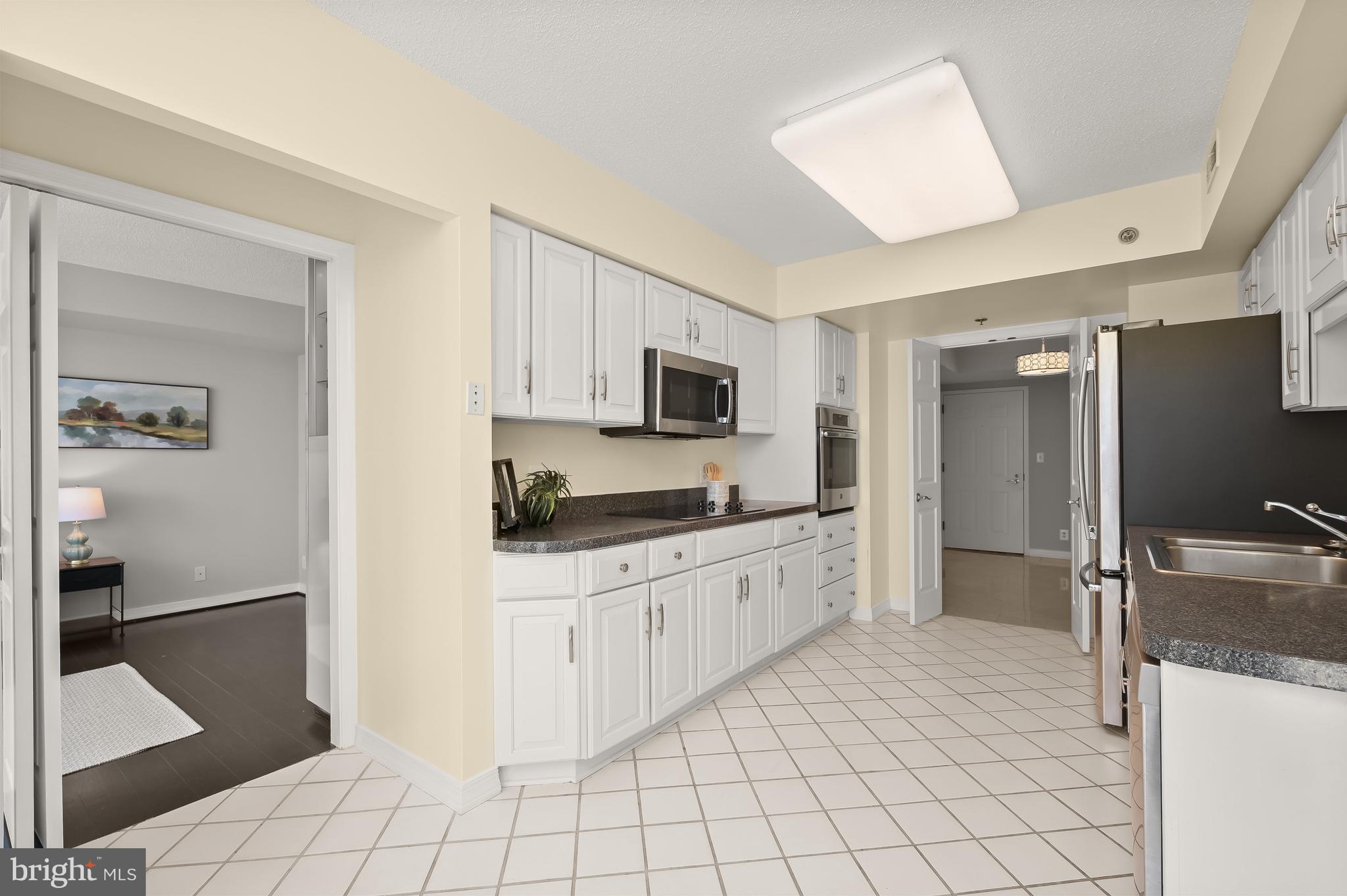 5809 Nicholson Ln #416