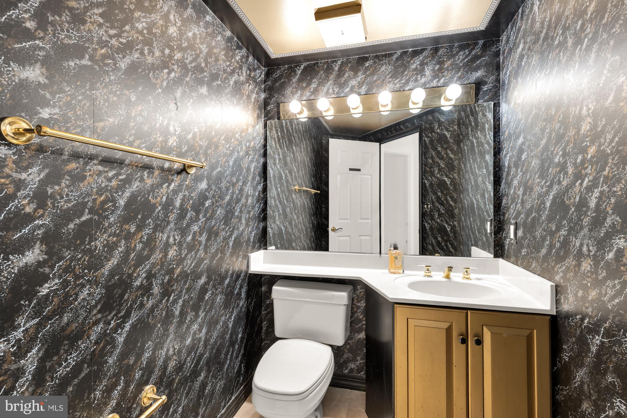 5809 Nicholson #1511