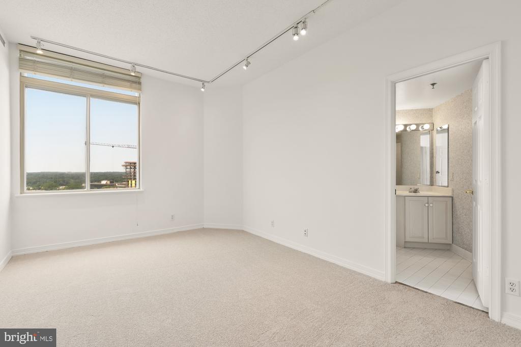 5809 Nicholson #1511