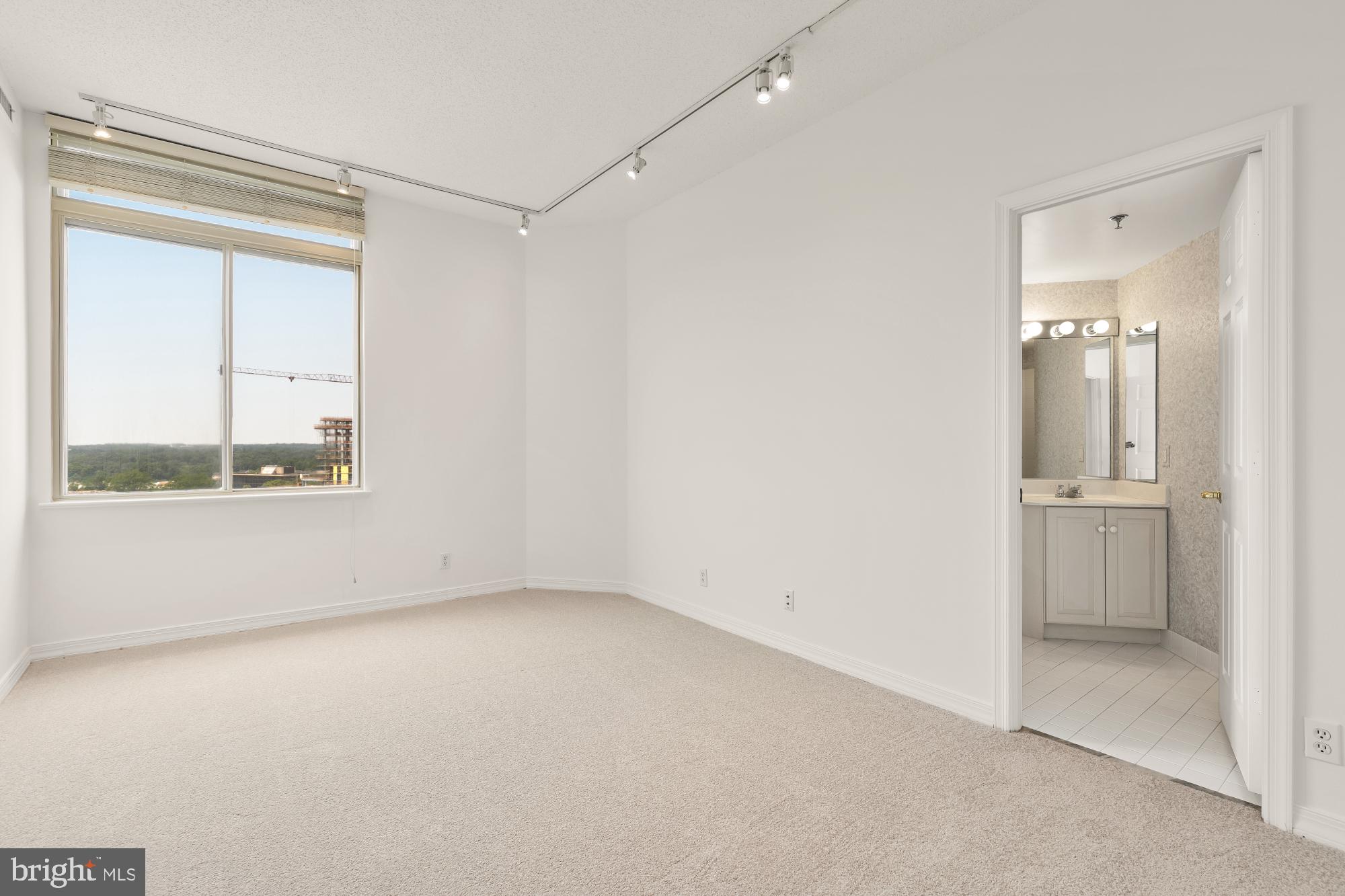 5809 Nicholson #1511