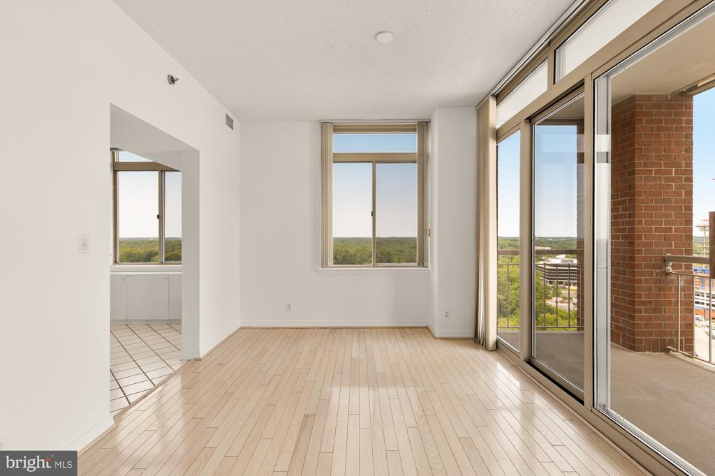 5809 Nicholson #1511